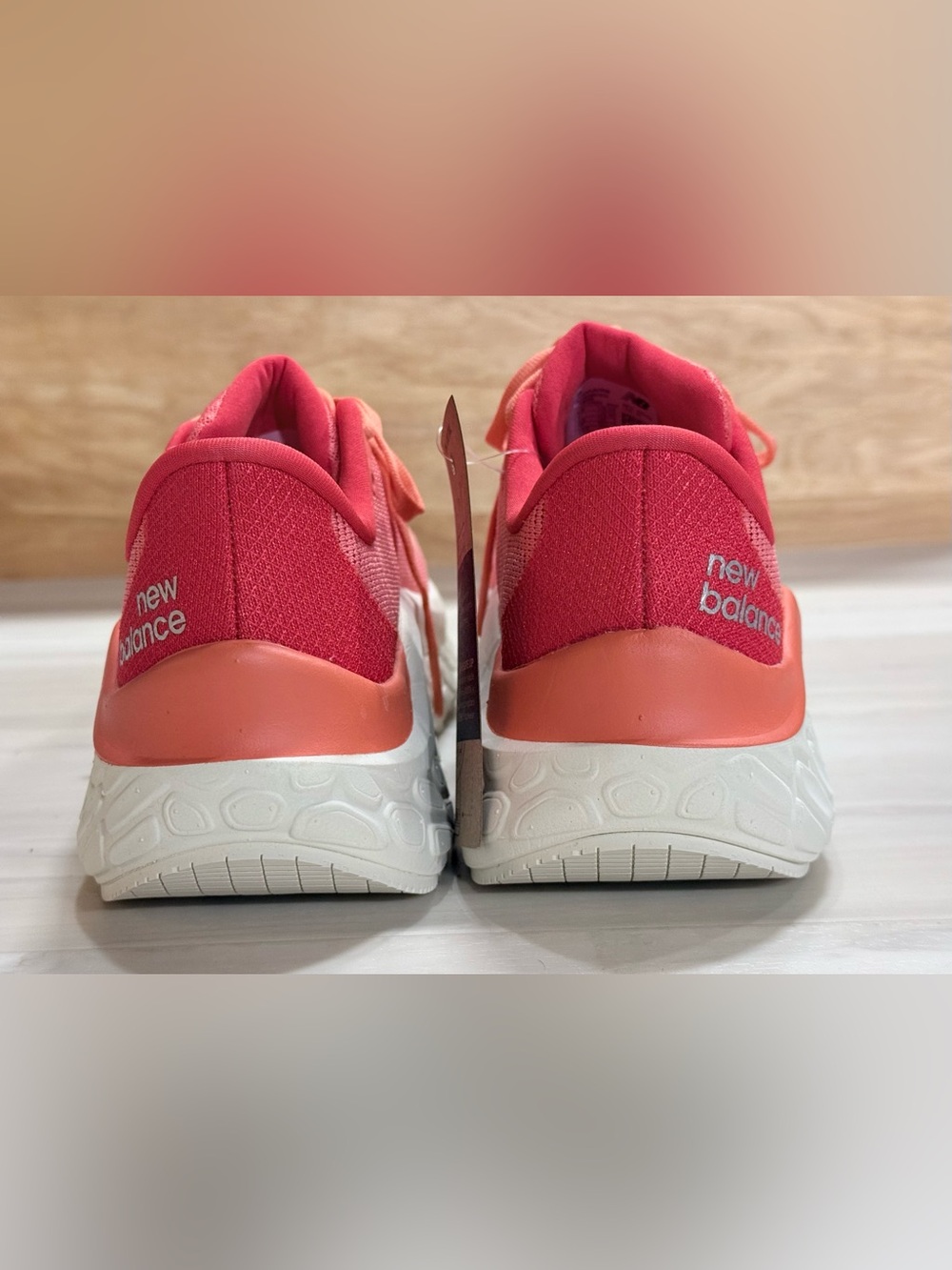 🔥BRAND NEW New Balance Women's Fresh Foam X Kaiha Road 6.5 coral/pink - Picture 5 of 7